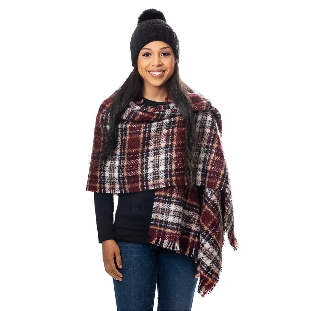 NWT Hat & Blanket Scarf Set